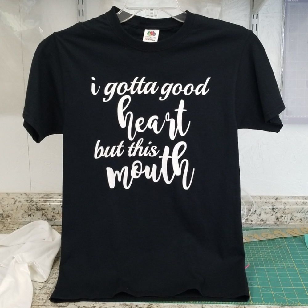 Sm black tshirt "i gotta good heart but this mouth